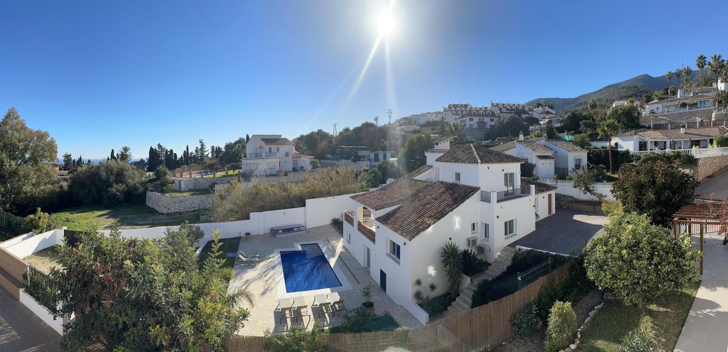 Luxury Villa Andalucia Seaview Private Pool close to Centre