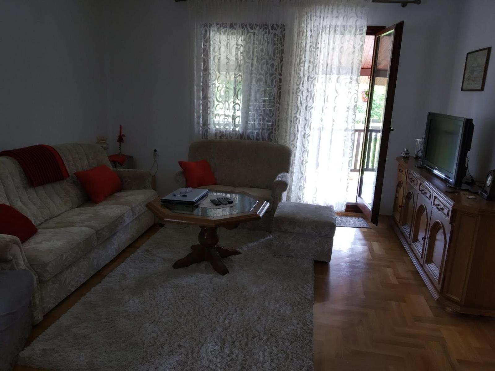 Bjelasica Home