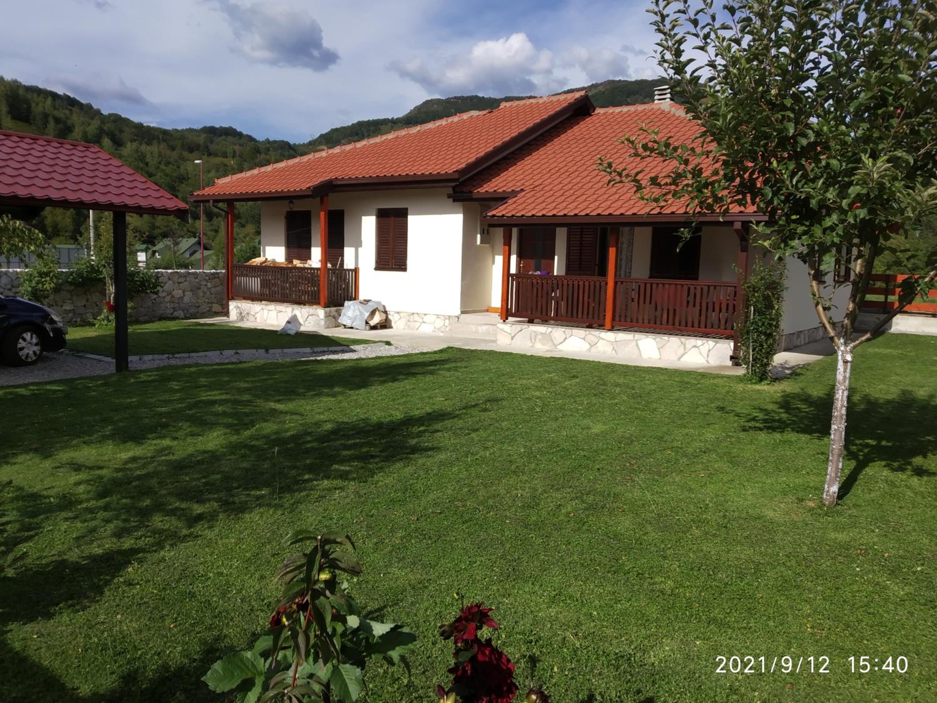 Bjelasica Home