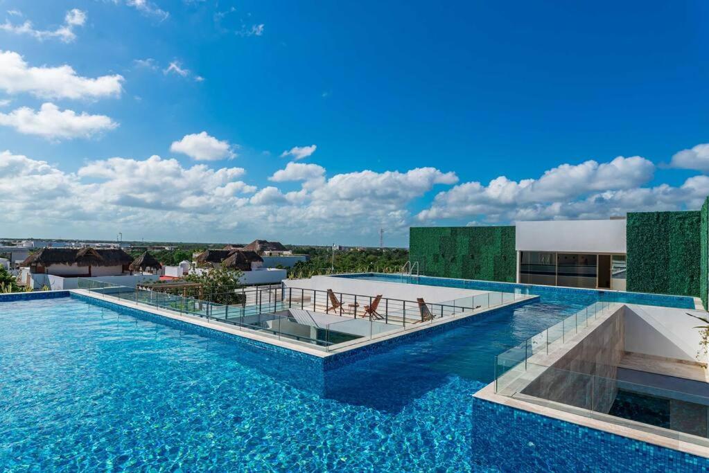 BRAVA TOWERS 408 By SANDY POWERFUL view 5