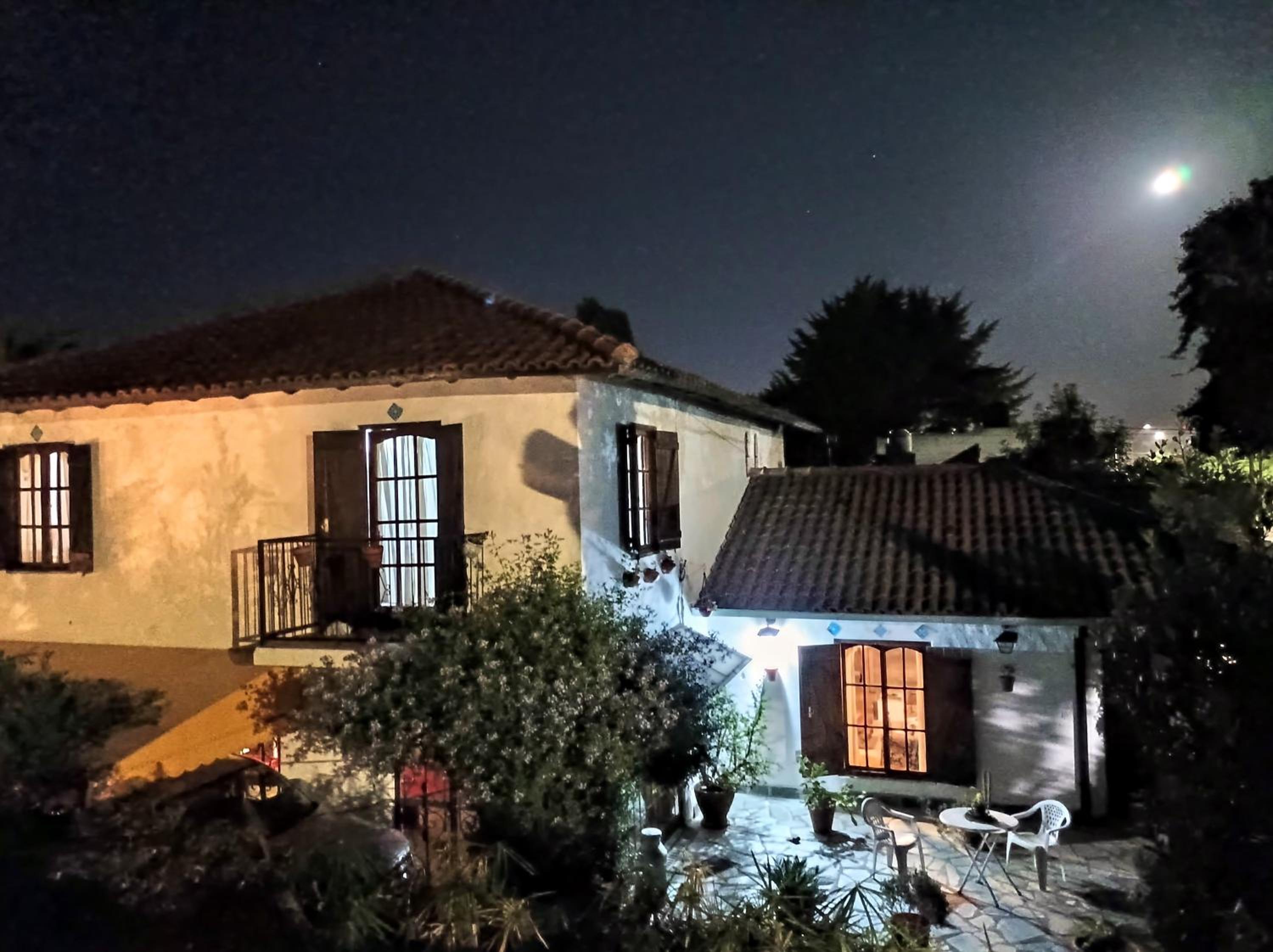 Chalet Caserón de Tejas, Amplia y confortable casa para hasta 11 huéspedes