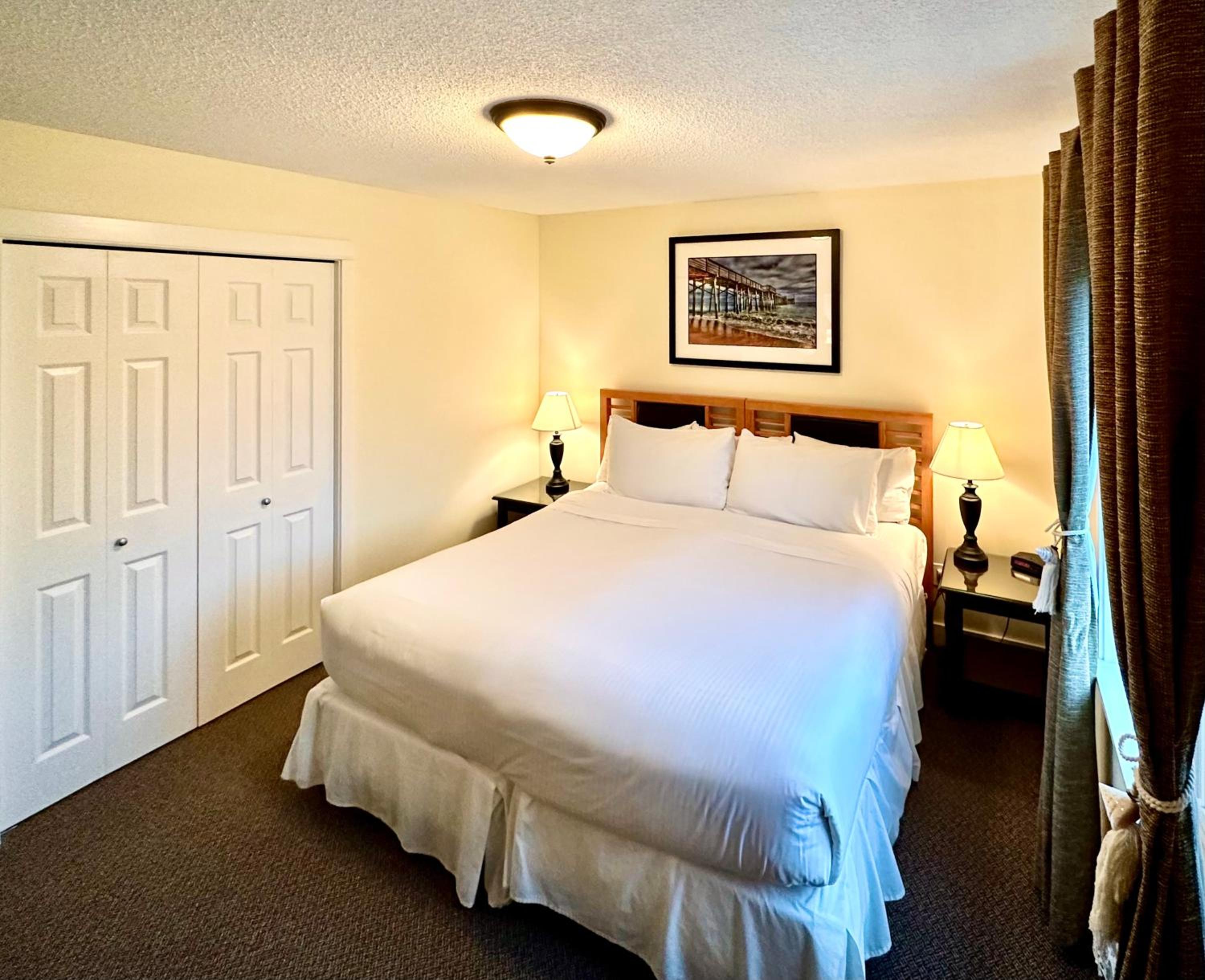 Bayshore Waterfront Inn