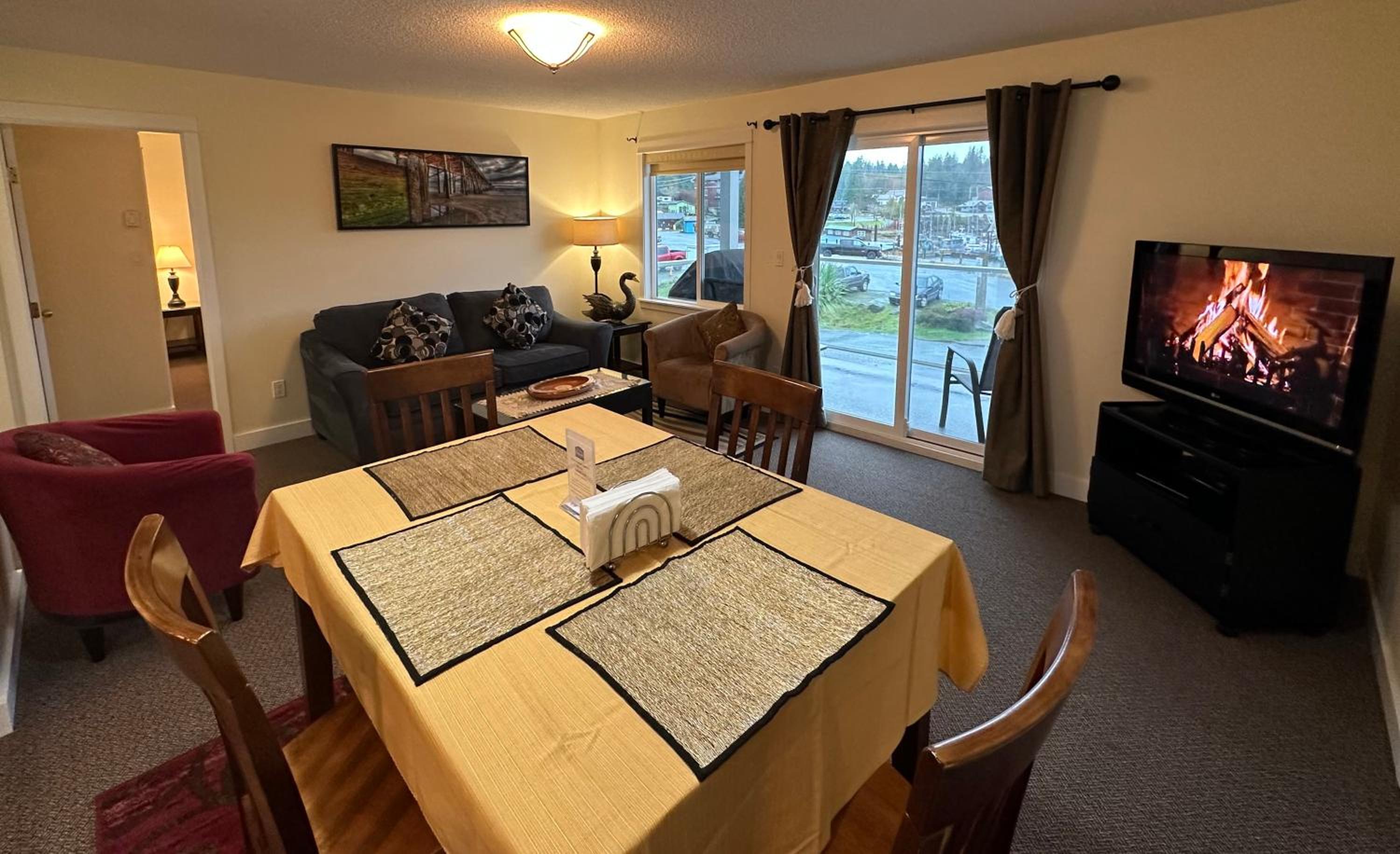 Bayshore Waterfront Inn