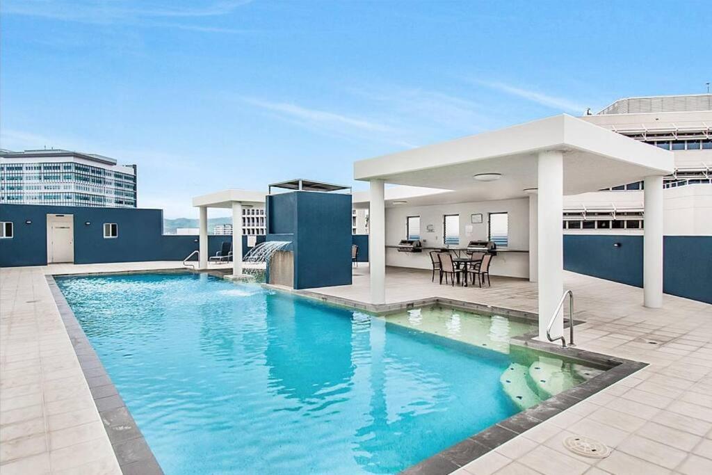 Townsville City Ocean View Apartment