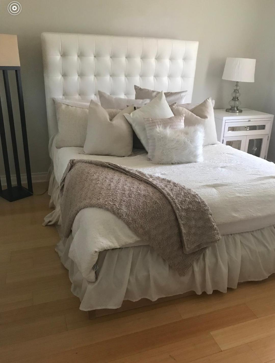 Shabby chic abode in Los Angeles ca view 3