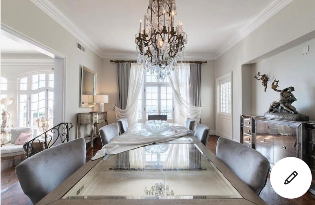 Spectecular Oceanfront french chateau in Los Angeles ca view 4