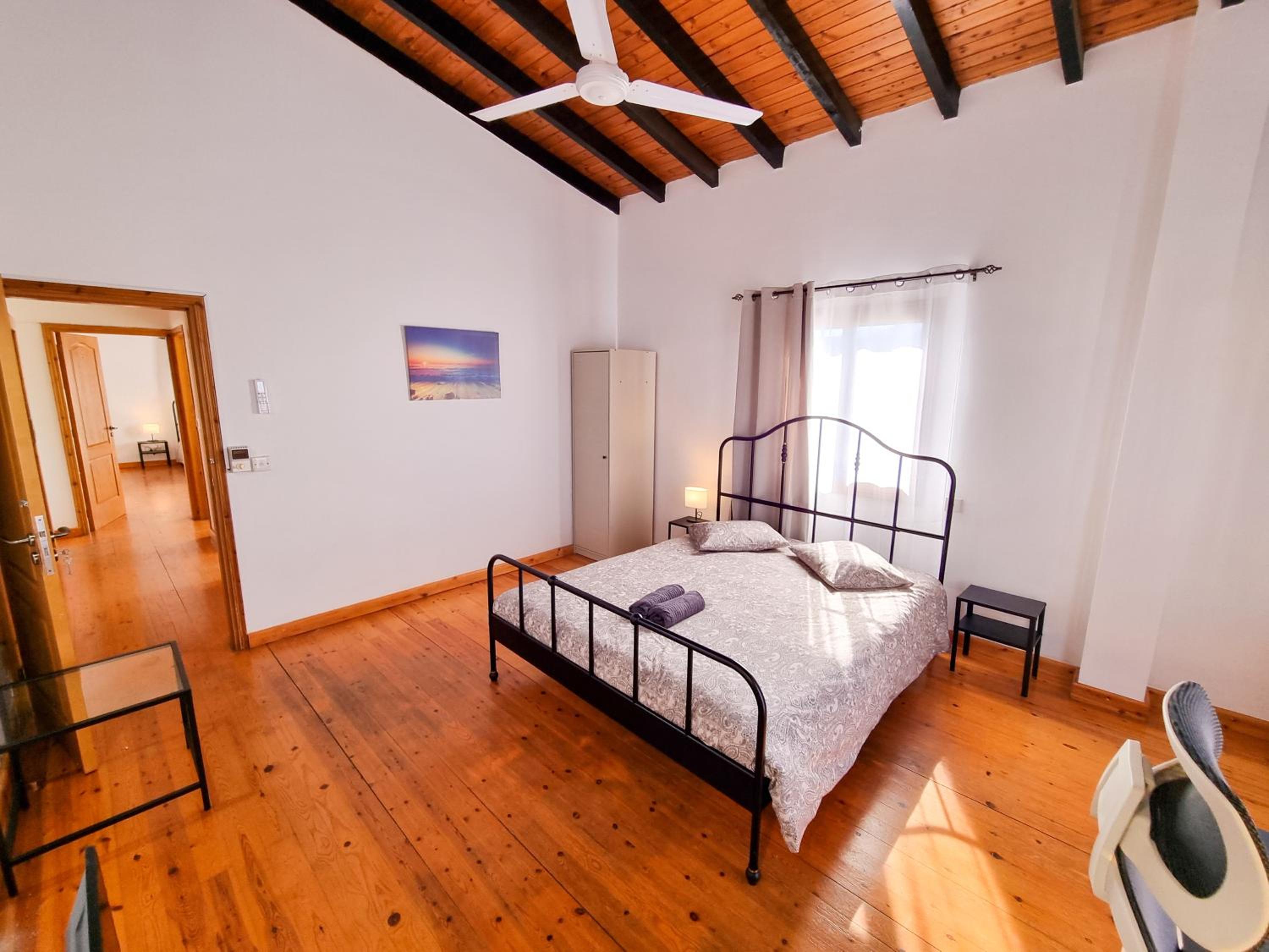 Mountains Retreat Rooms & Suites
