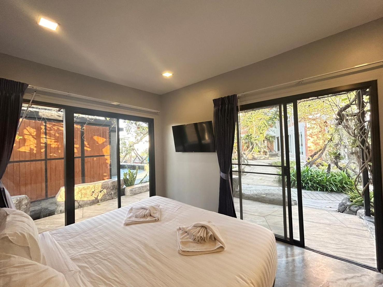 Uthaithani Resort, photo 72