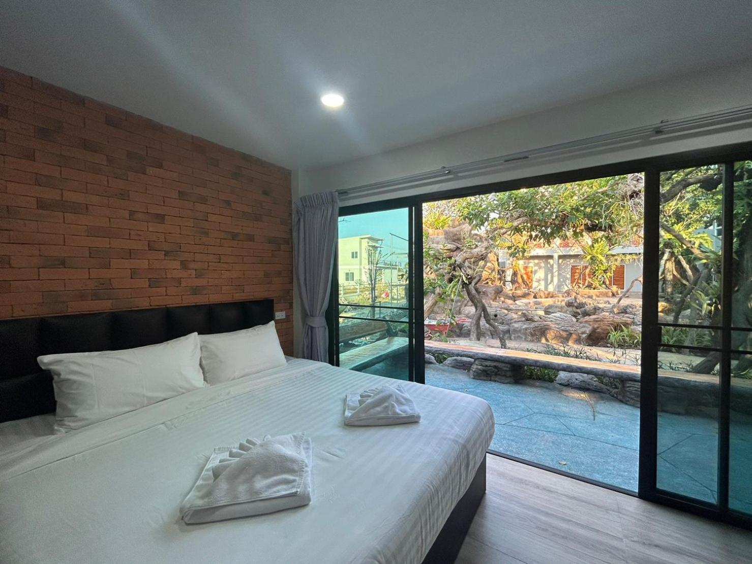 Uthaithani Resort, photo 42