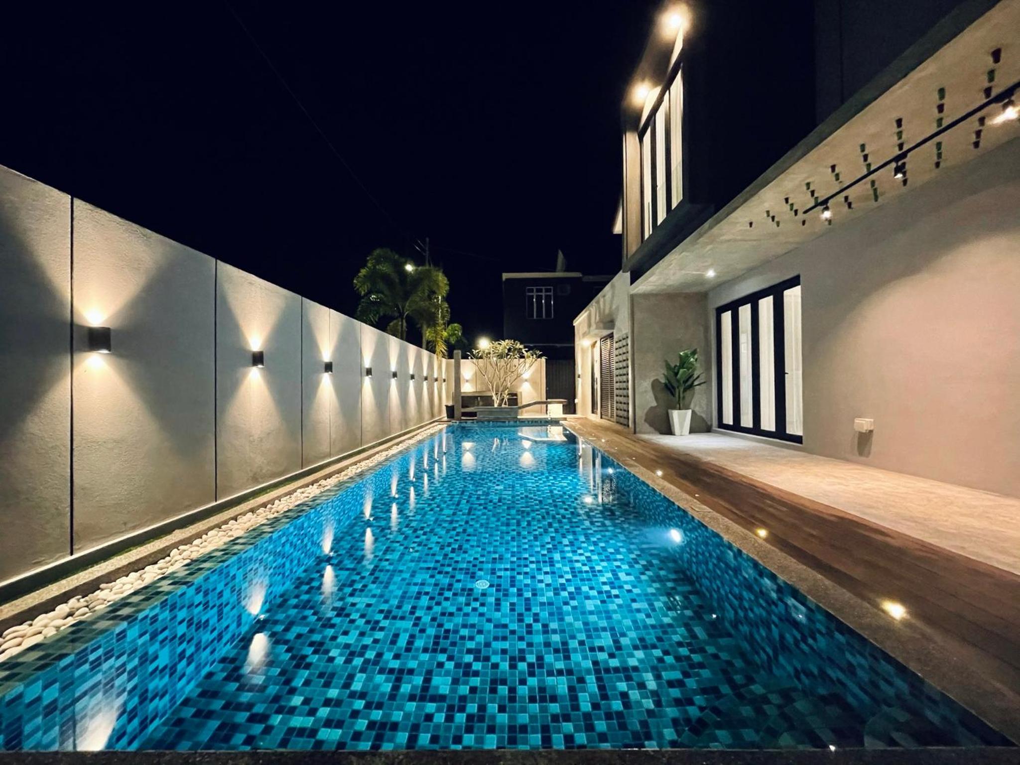 The Groove House Private Pool & BBQ by Linese Homestay photo 4