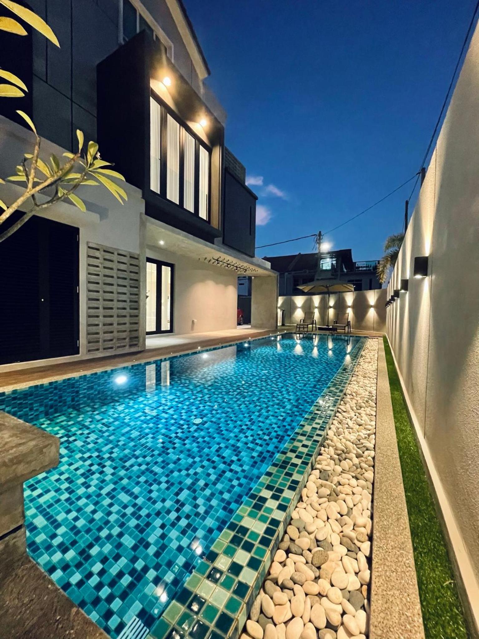 The Groove House Private Pool & BBQ by Linese Homestay photo 3