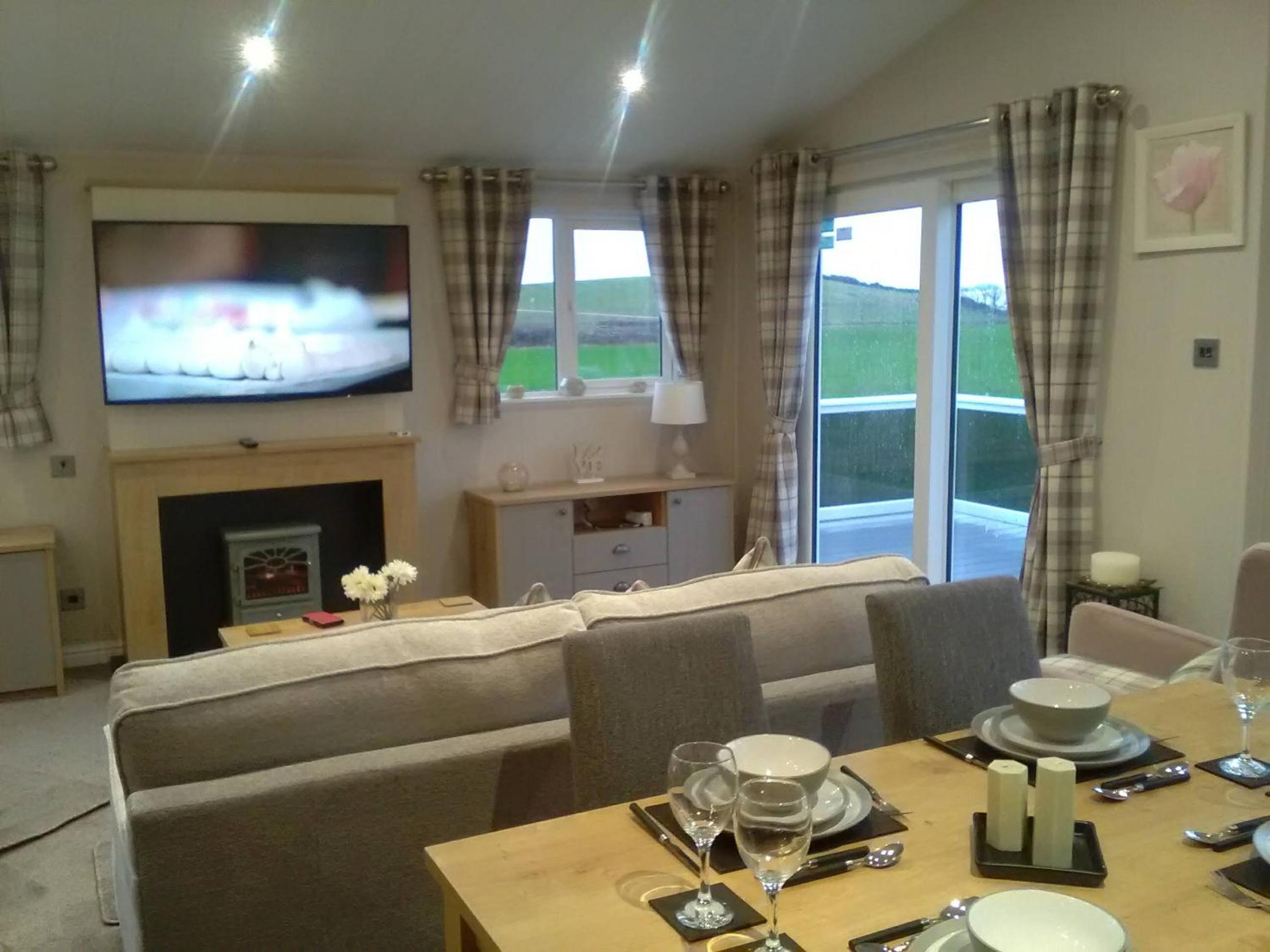 Turnberry lodge, Turnberry
