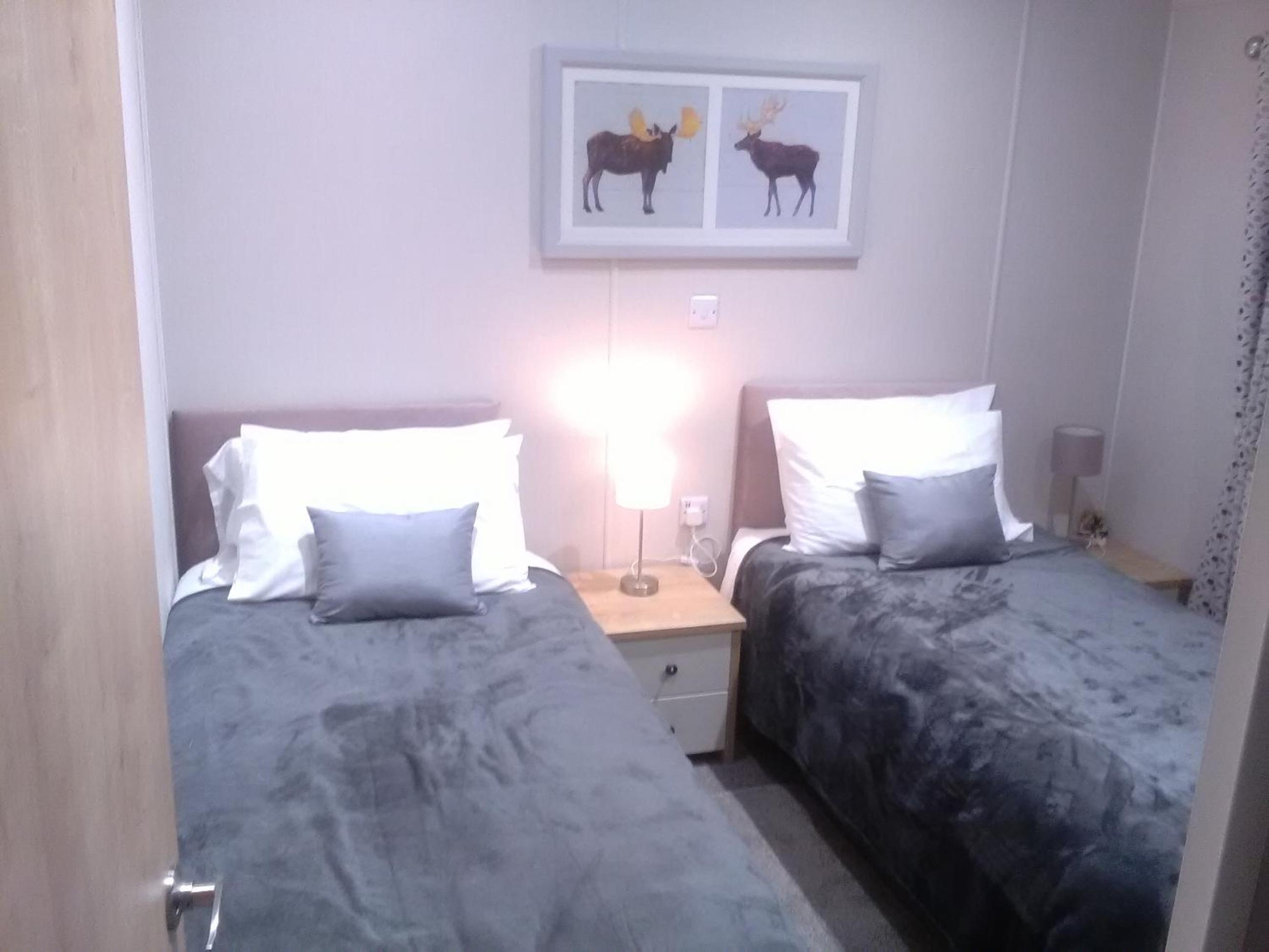 Turnberry lodge, Turnberry