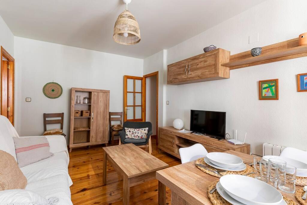 Espectacular apartamento reformado en edificio histórico, con WIFI