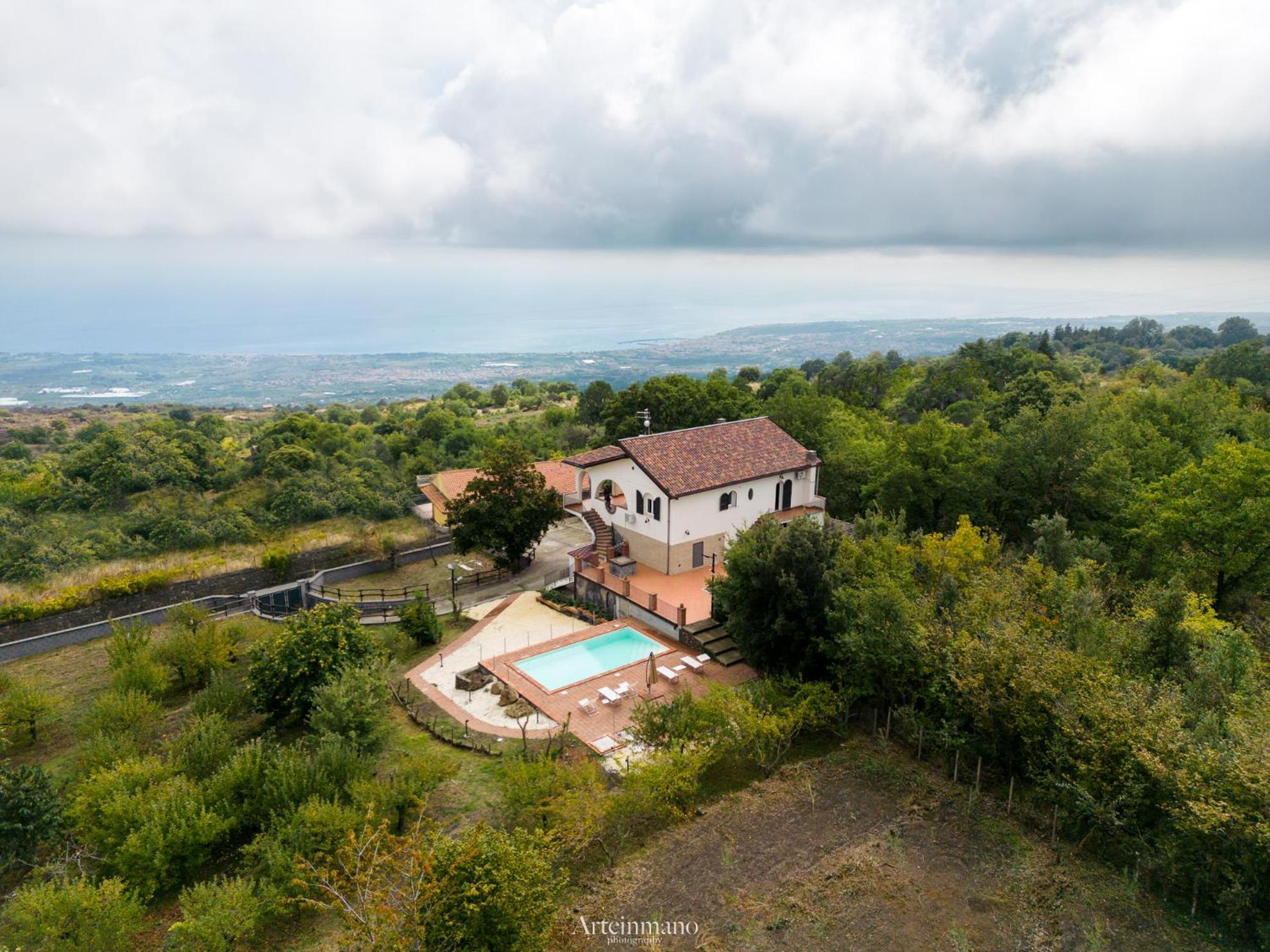 Tenuta Carbone - Con piscina e parcheggio privato view 3