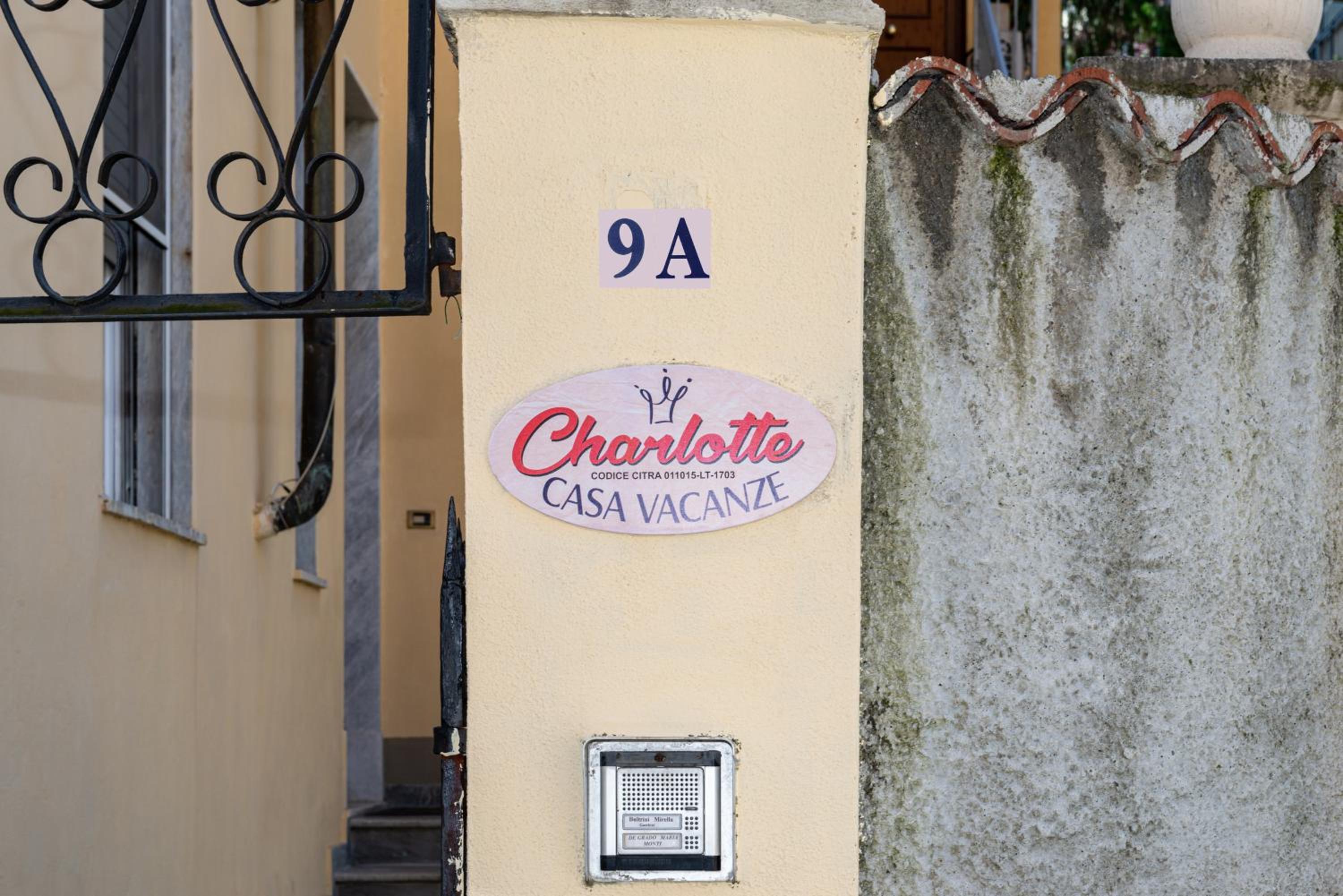 Charlotte appartamento con parcheggio, 5 Terre, vicino stazione view 4