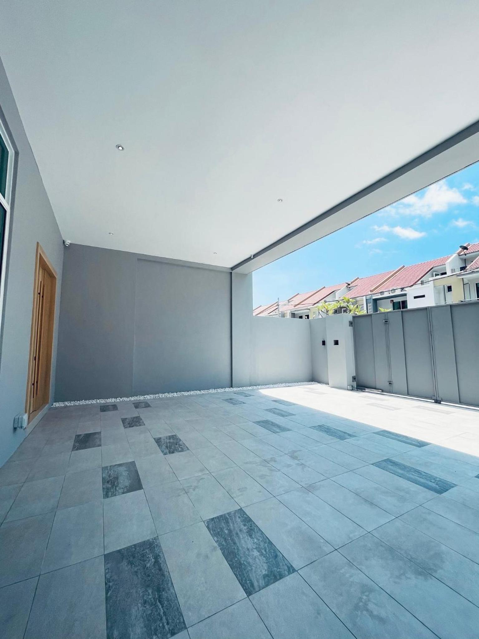 The Groove House Private Pool & BBQ by Linese Homestay photo 5