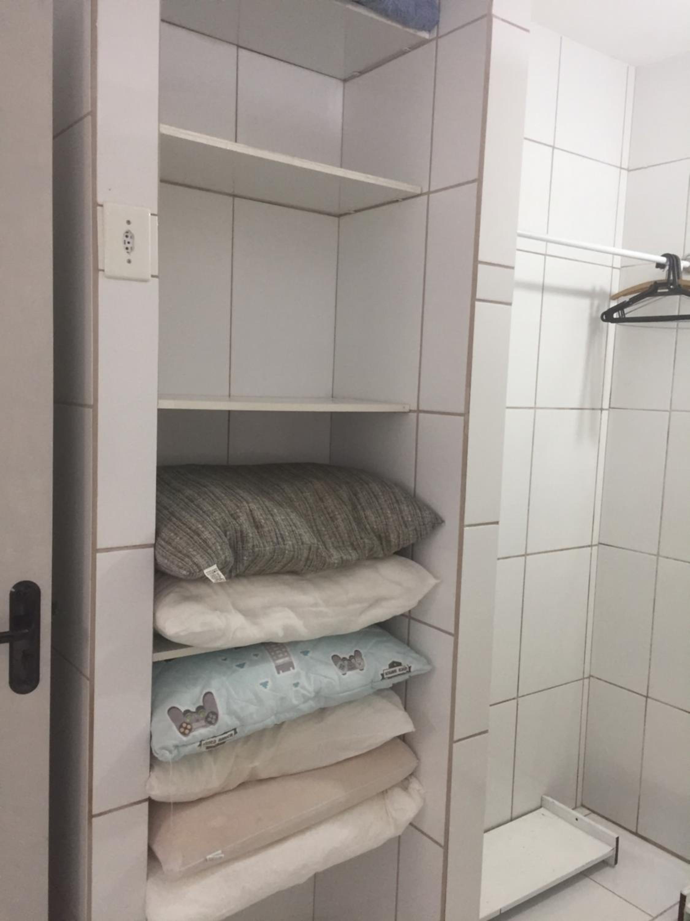 Casa Enseada, Prainha, Praia Grande prox mar com 2 ar split