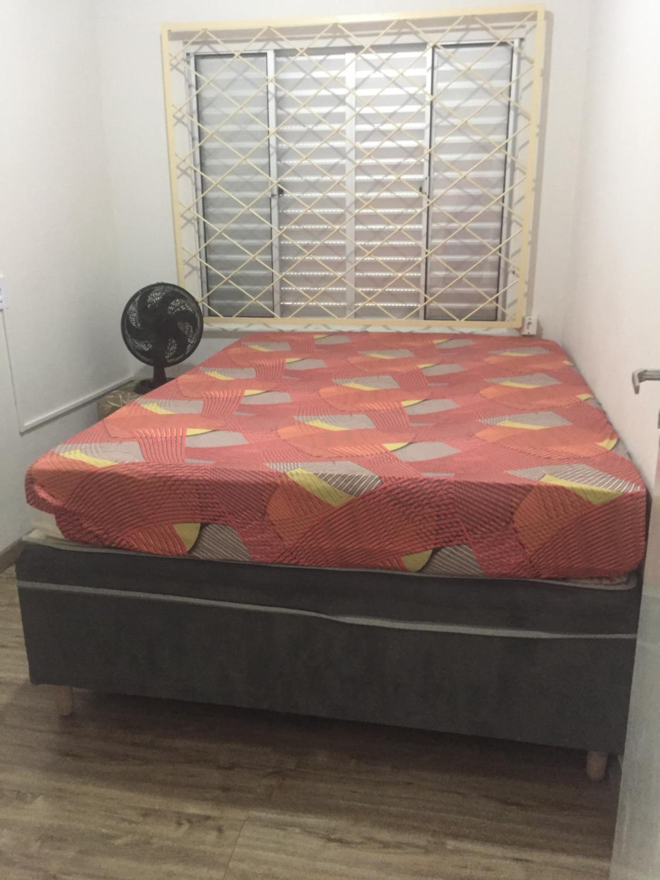 Casa Enseada, Prainha, Praia Grande prox mar com 2 ar split