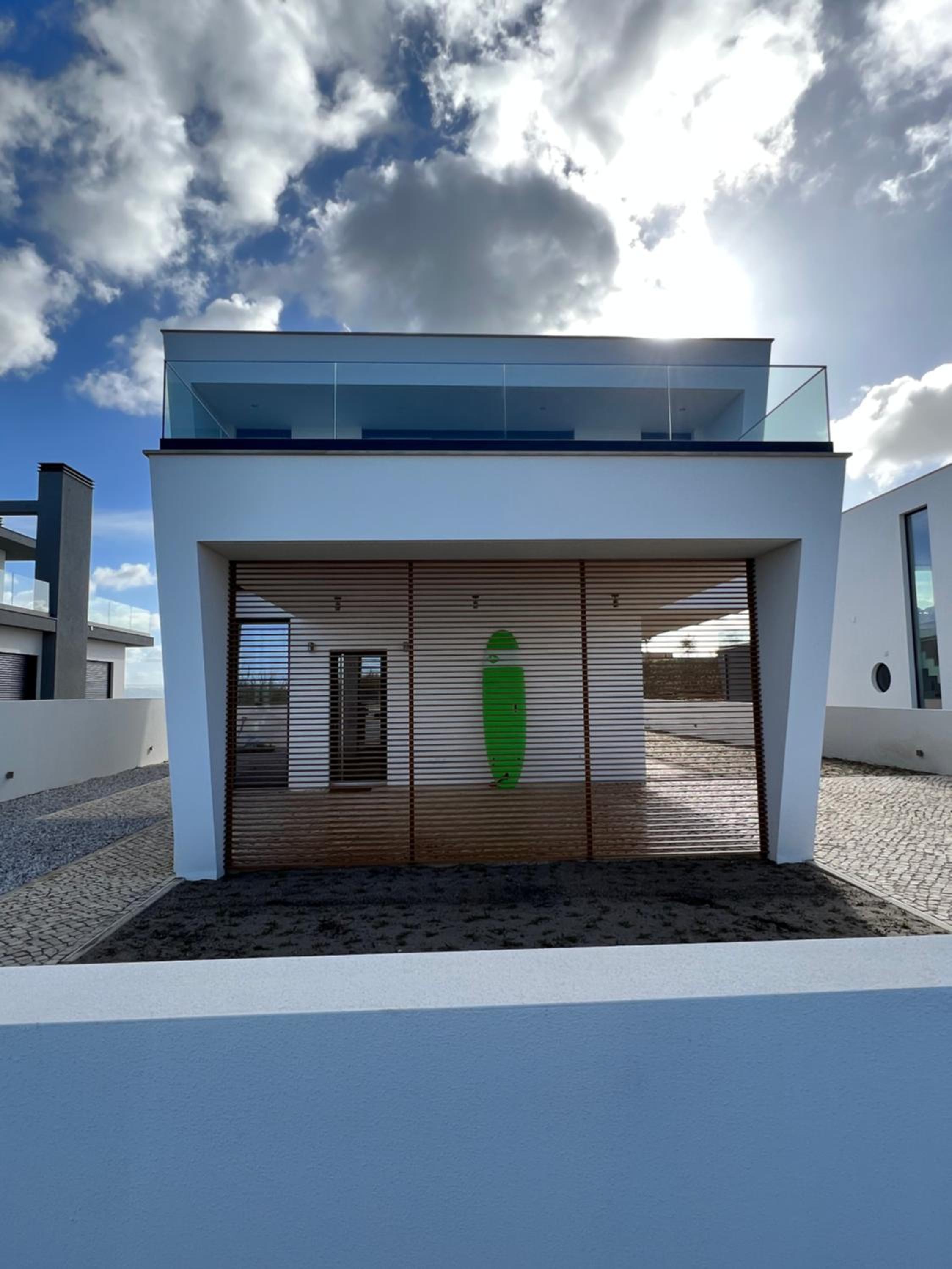 Luxury villas with heated pool & panoramic ocean & valley views view 3