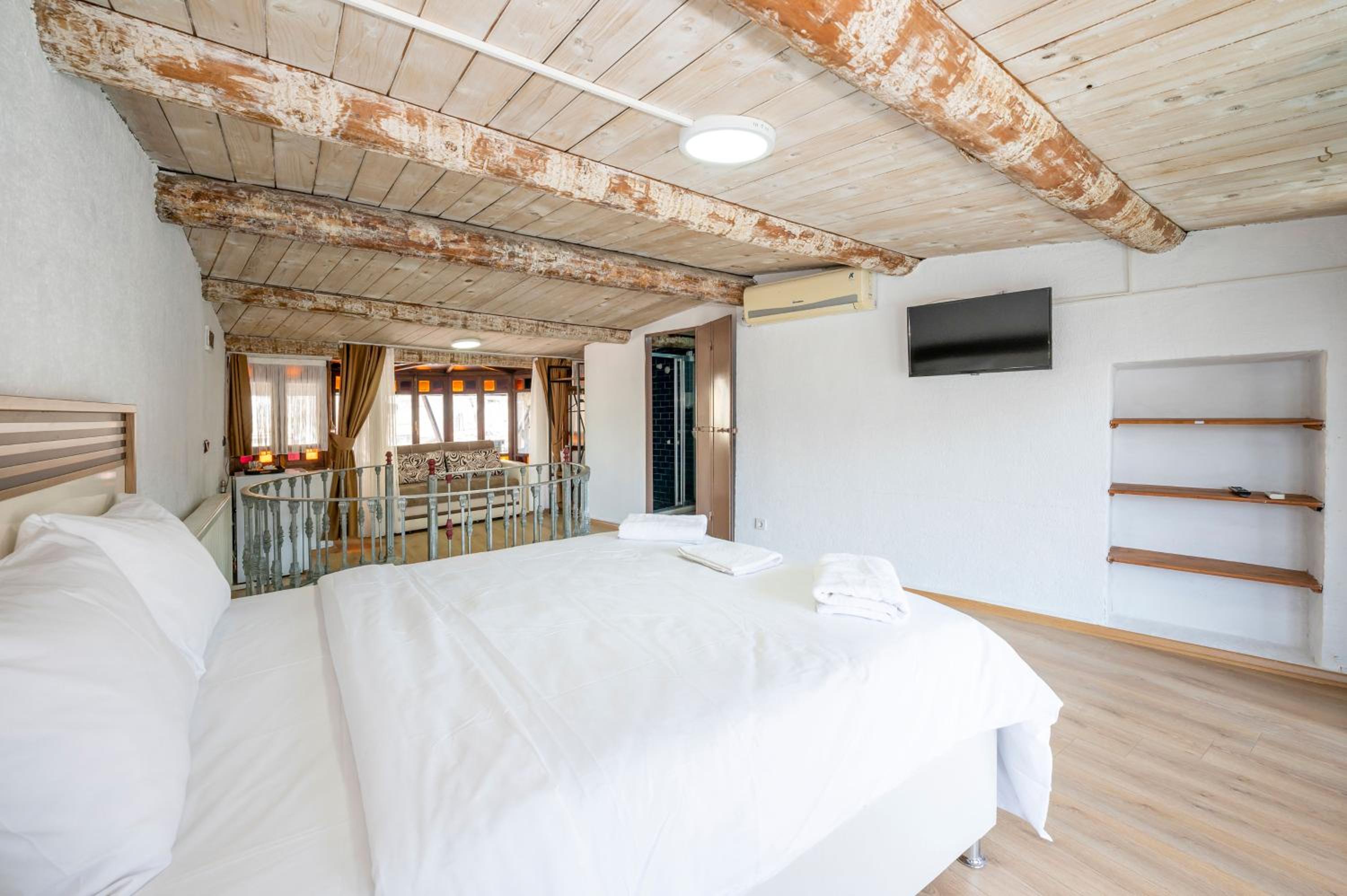 Taksim Antique Otel - Image 19