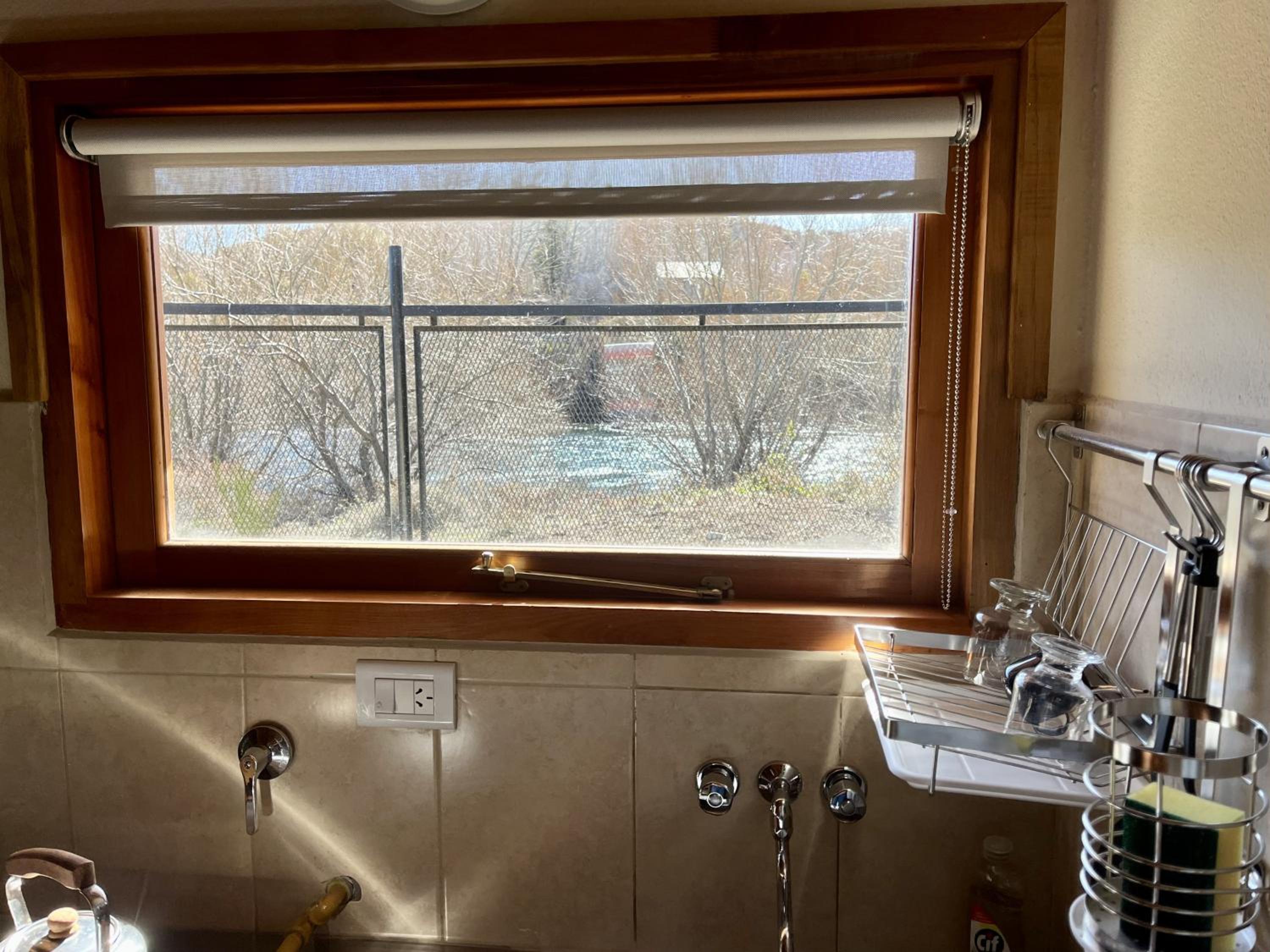 Fly Fishing Cabin, River Coast.