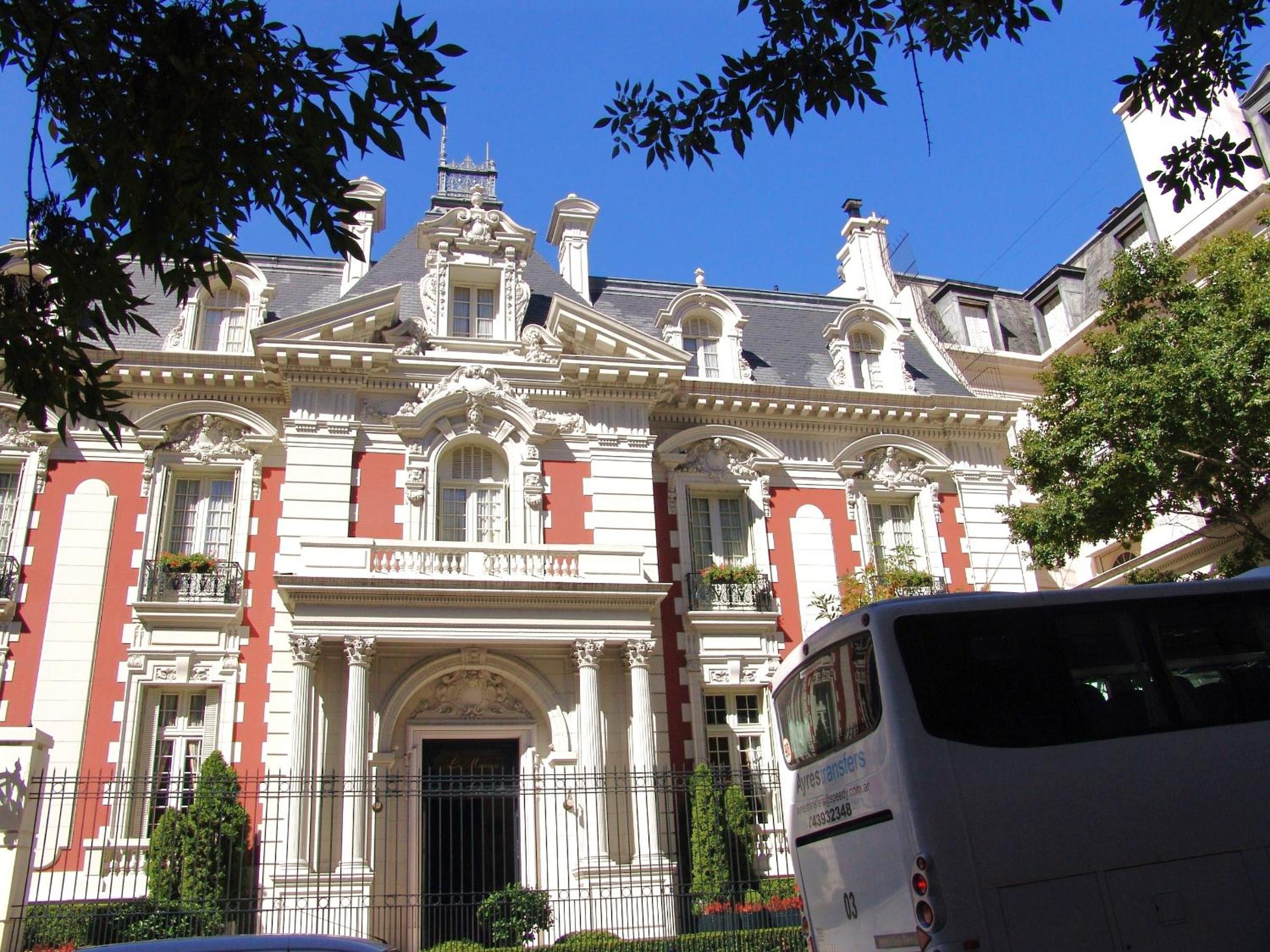 Recoleta Luxury Apartment