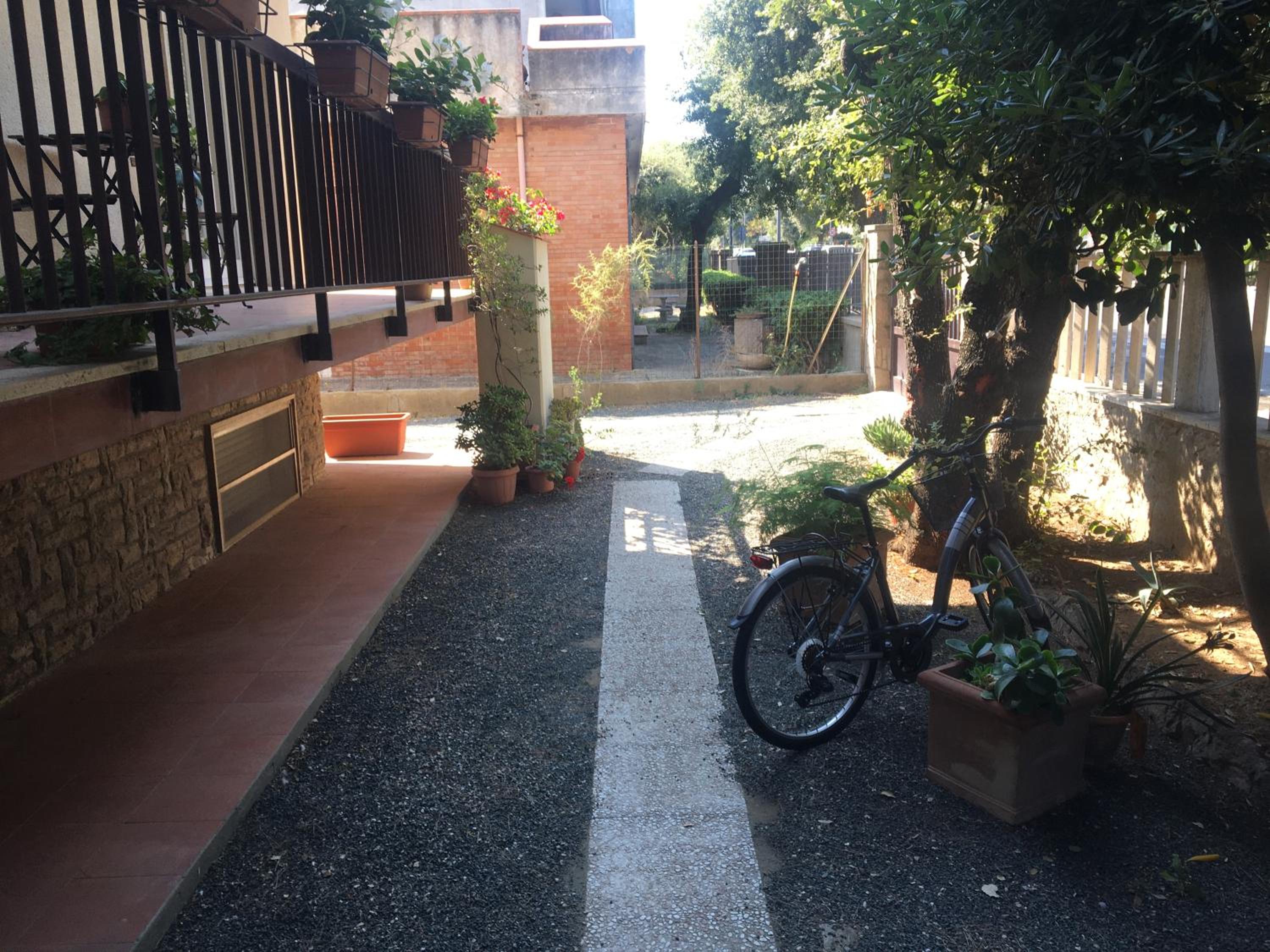 Photo 28