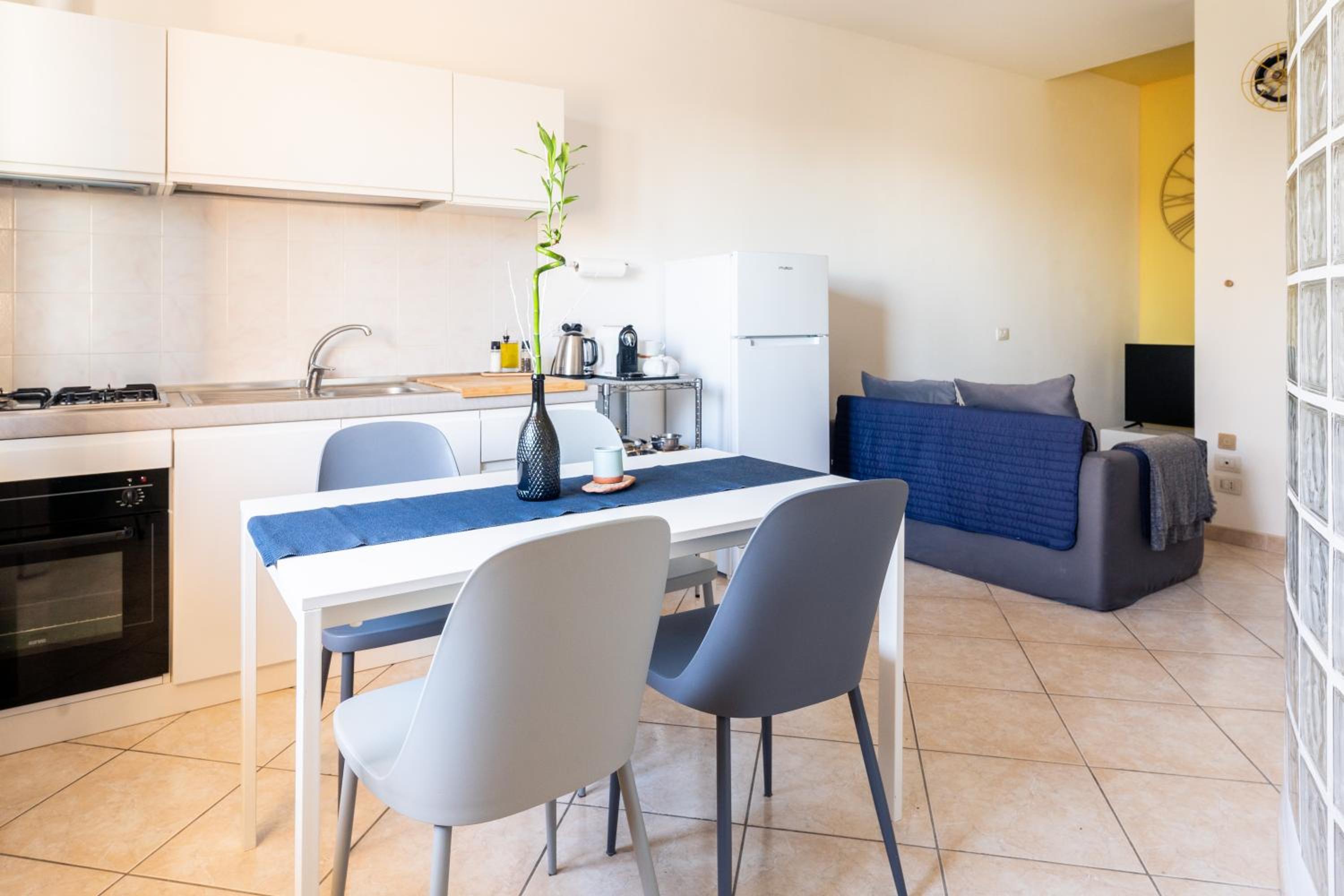 MARCHE FULL EXPERIENCE-Apartments view 5