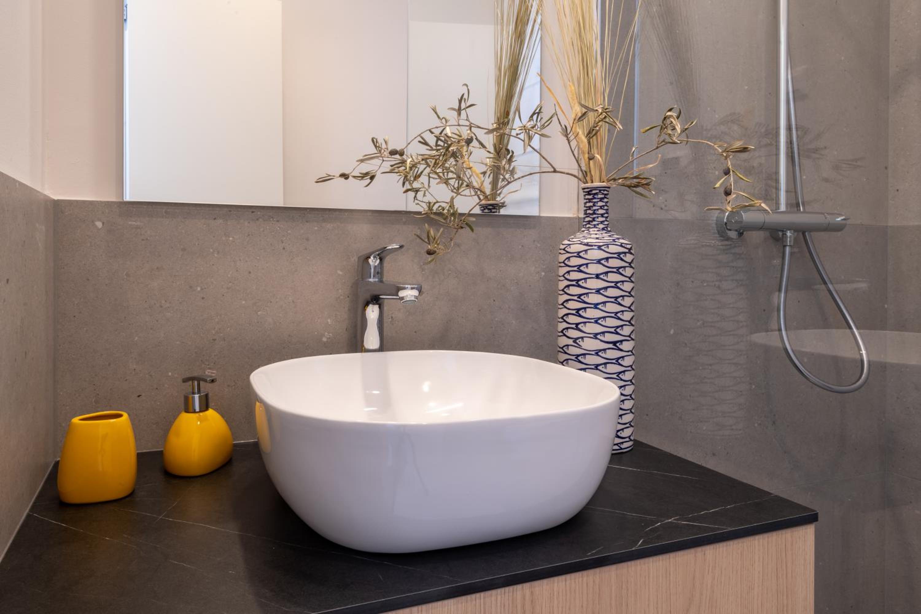 Luxury Seaview Studio Apartment - Luna