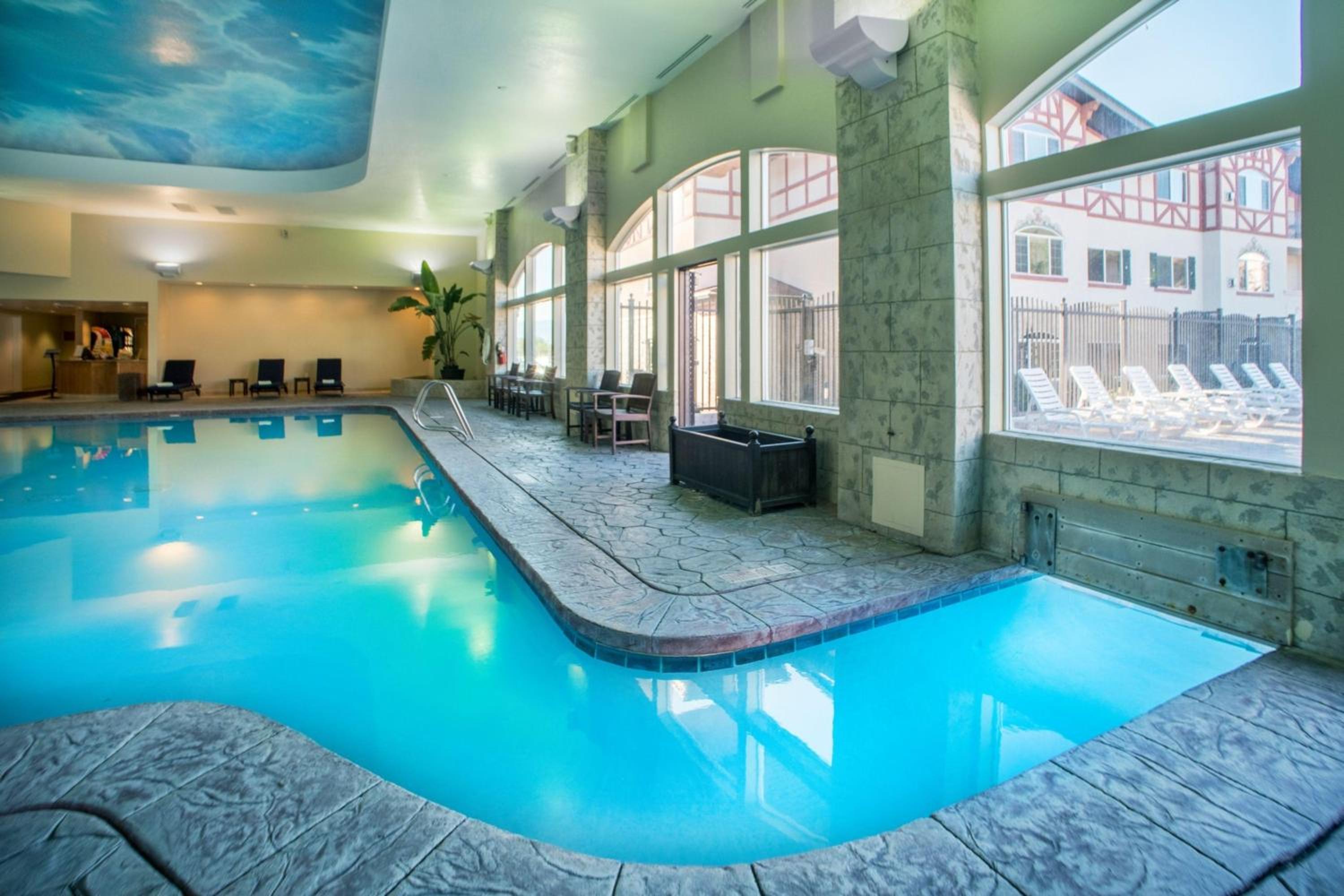 Villas at Zermatt Resort - Condos