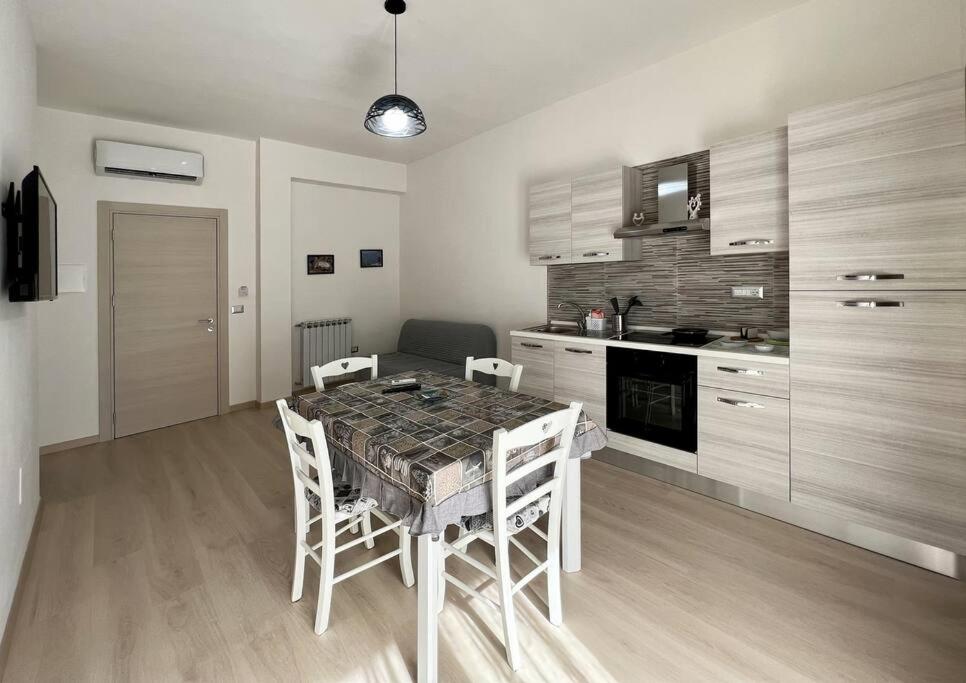 Elena & Enea Apartments photo 5