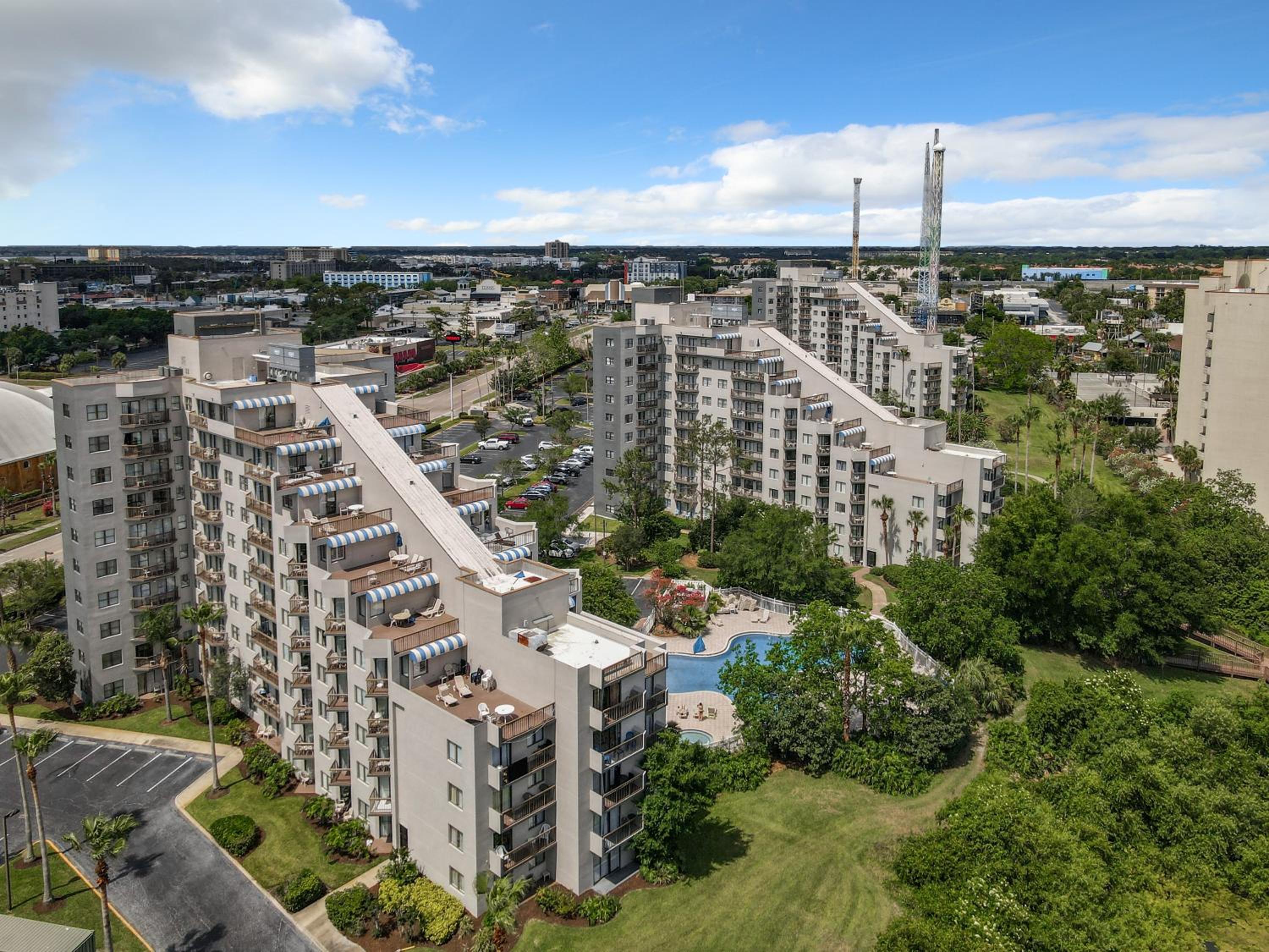 Cozy Condo on International Dr. Near Universal Studios