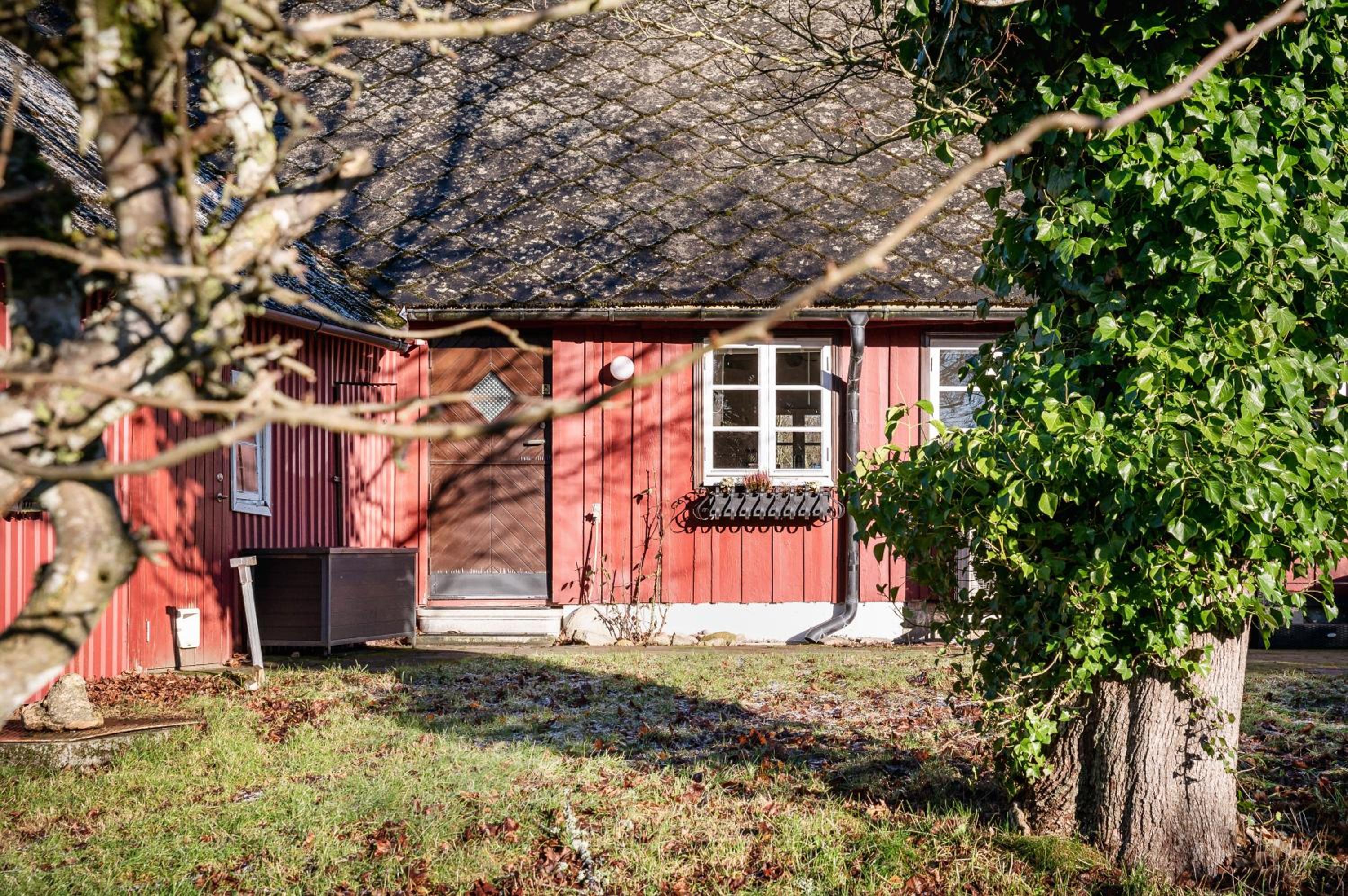 Charming Country Home in Vollsjö view 3