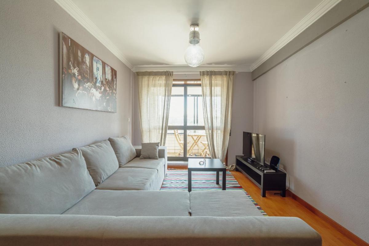 Matosinhos Seaside Apartment by Vacationy view 3