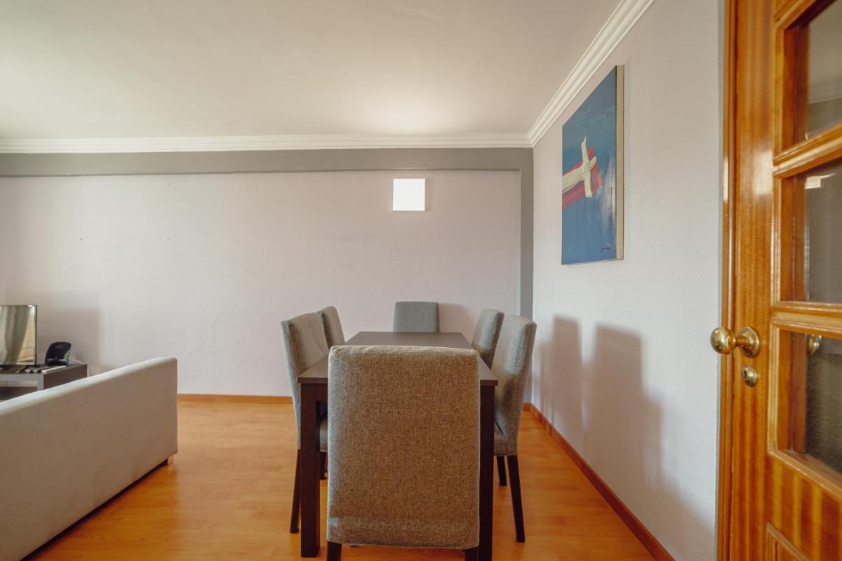 Matosinhos Seaside Apartment by Vacationy view 4