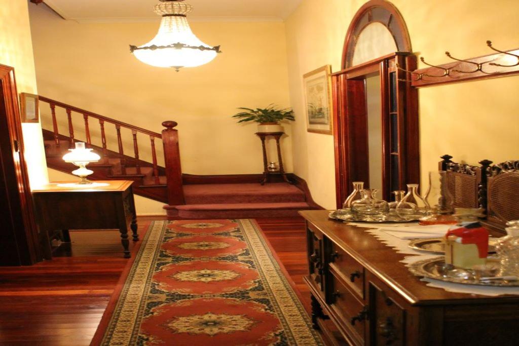 Leconfield House