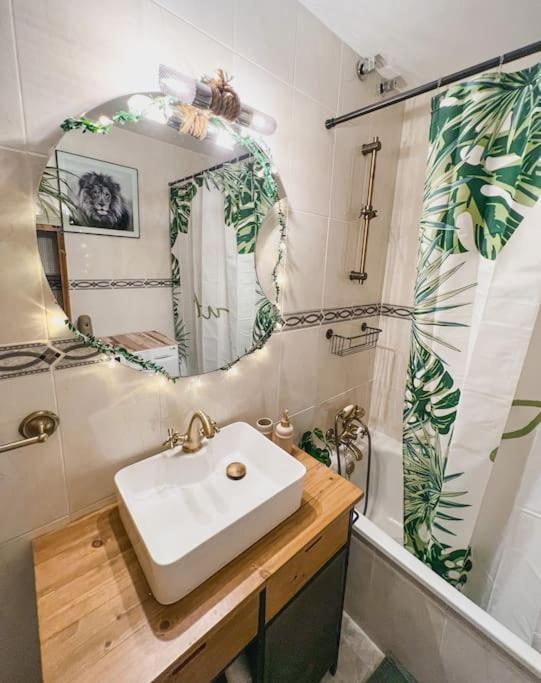 Apartamento moderno y acogedor cerca del mar