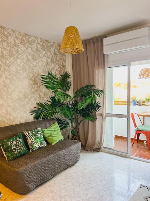 Apartamento moderno y acogedor cerca del mar