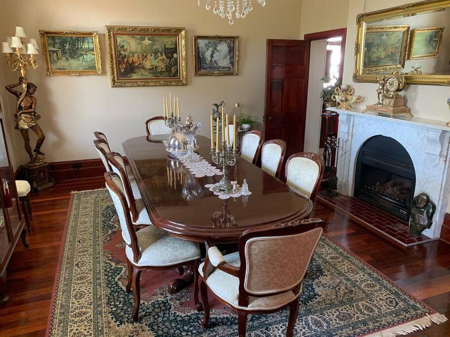 Leconfield House