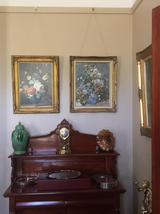 Leconfield House