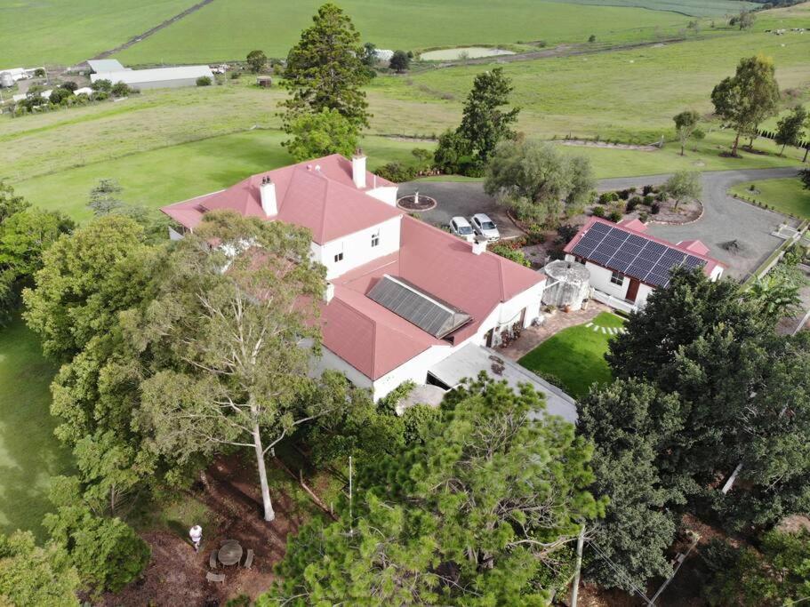 Leconfield House