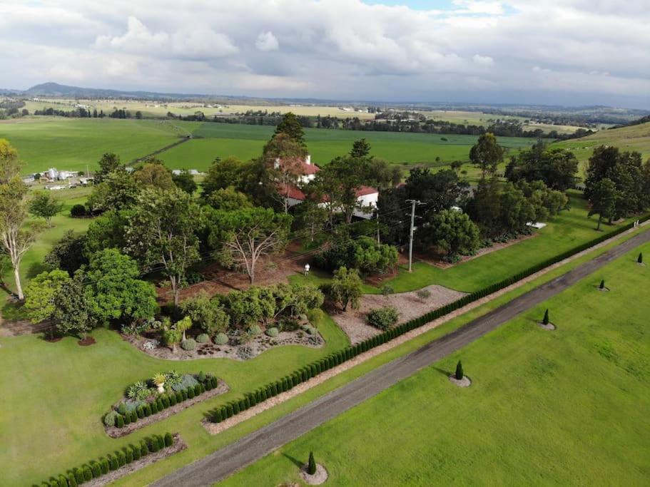 Leconfield House