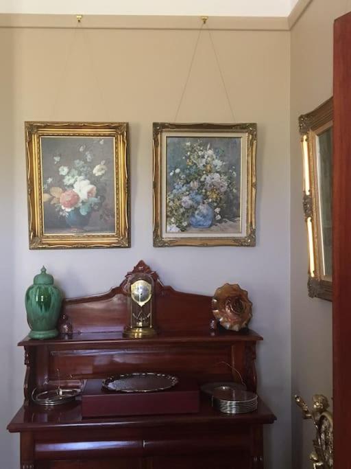 Leconfield House