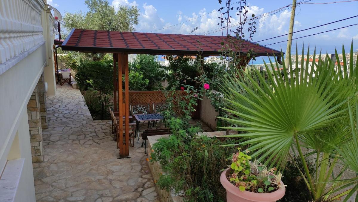 outdoor BBQ area