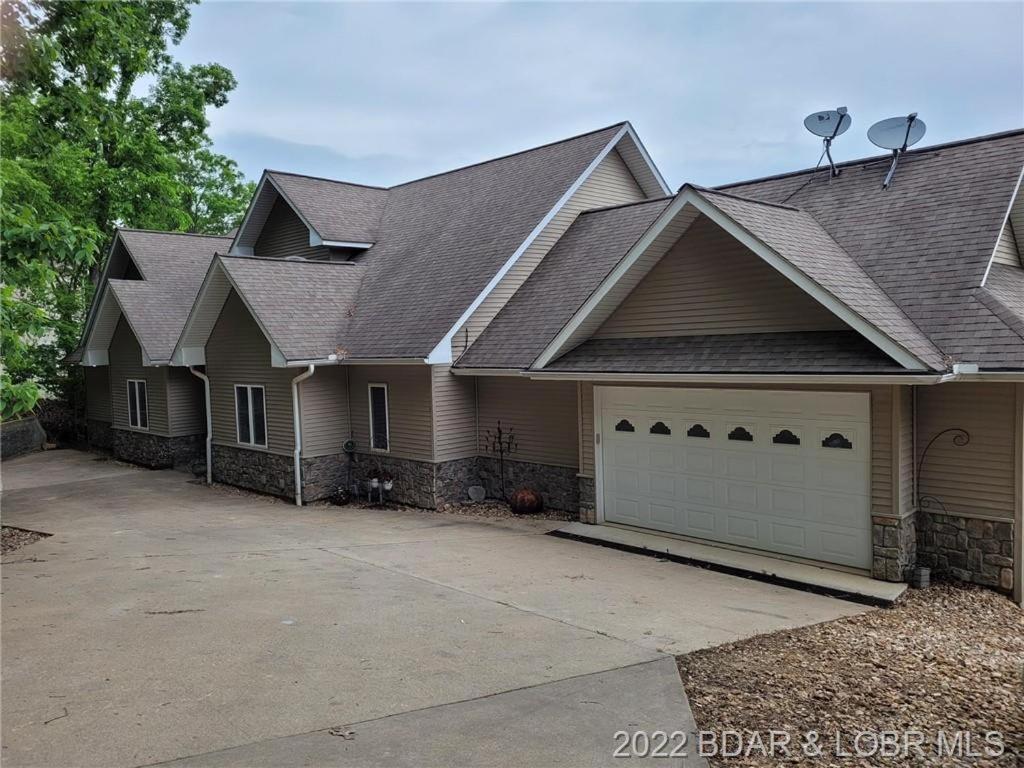 Amazing Vacation Home on the 56 MM, Dock, Water Toys, Fire Pit, 5 bedrooms/5 baths view 4