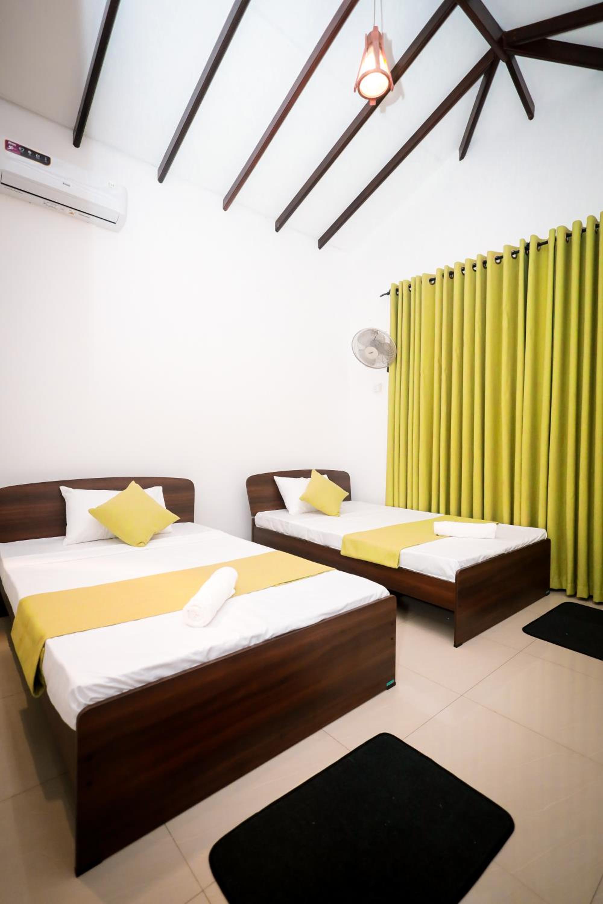 Howick Residence