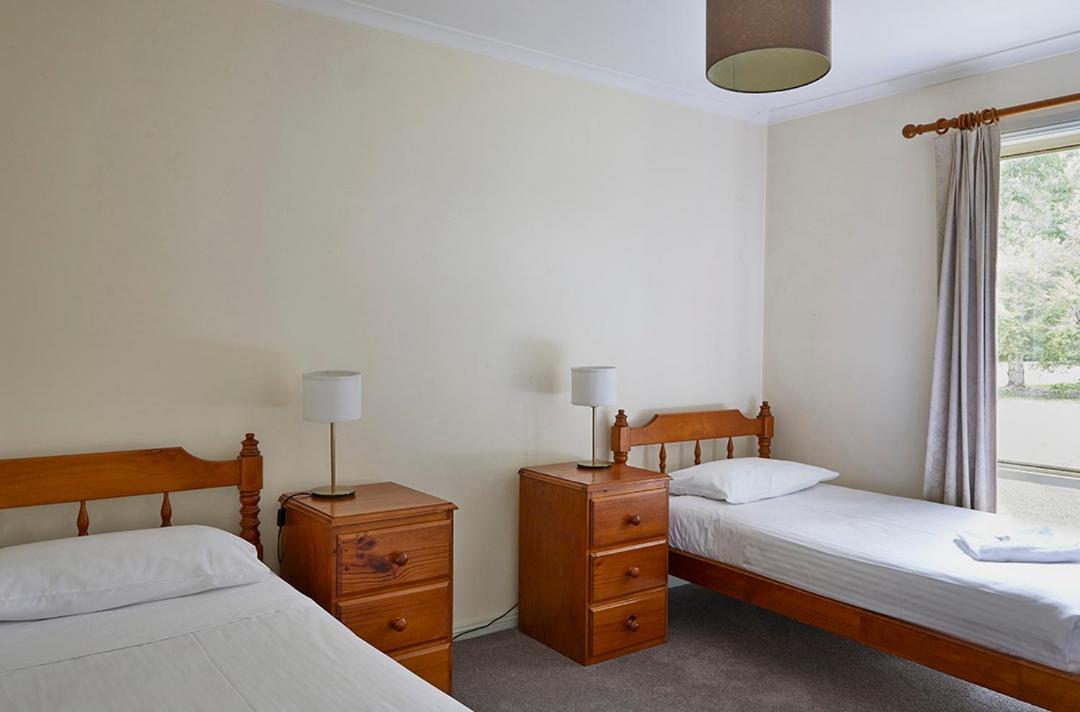 Mystery Bay Cottages