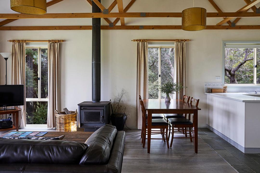 Mystery Bay Cottages
