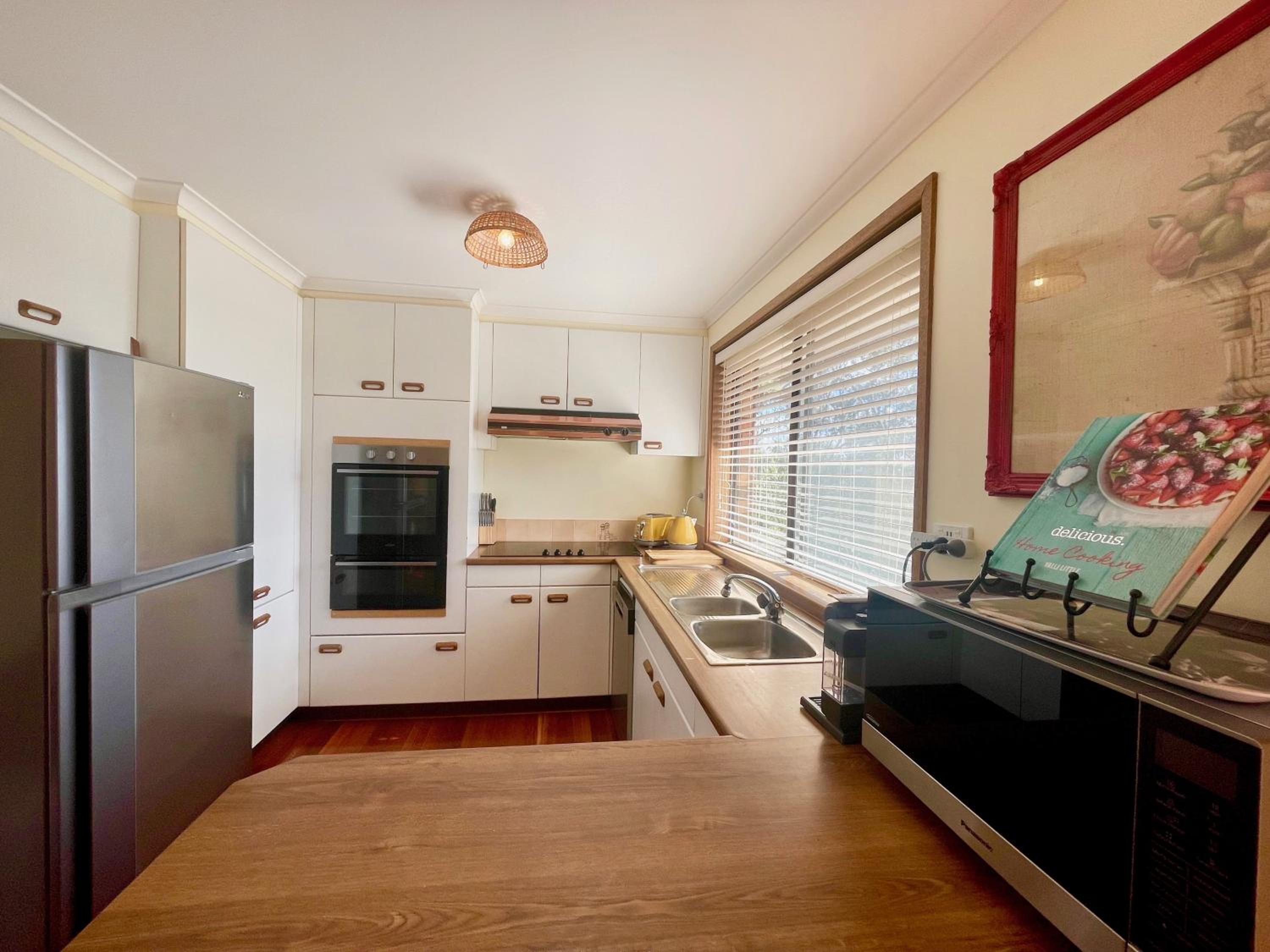 Narrow Neck Retreat